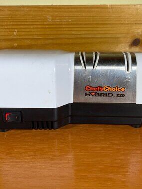 Chef's Choice Hybrid Knife Sharpener Professional Model 220 White Made in USA